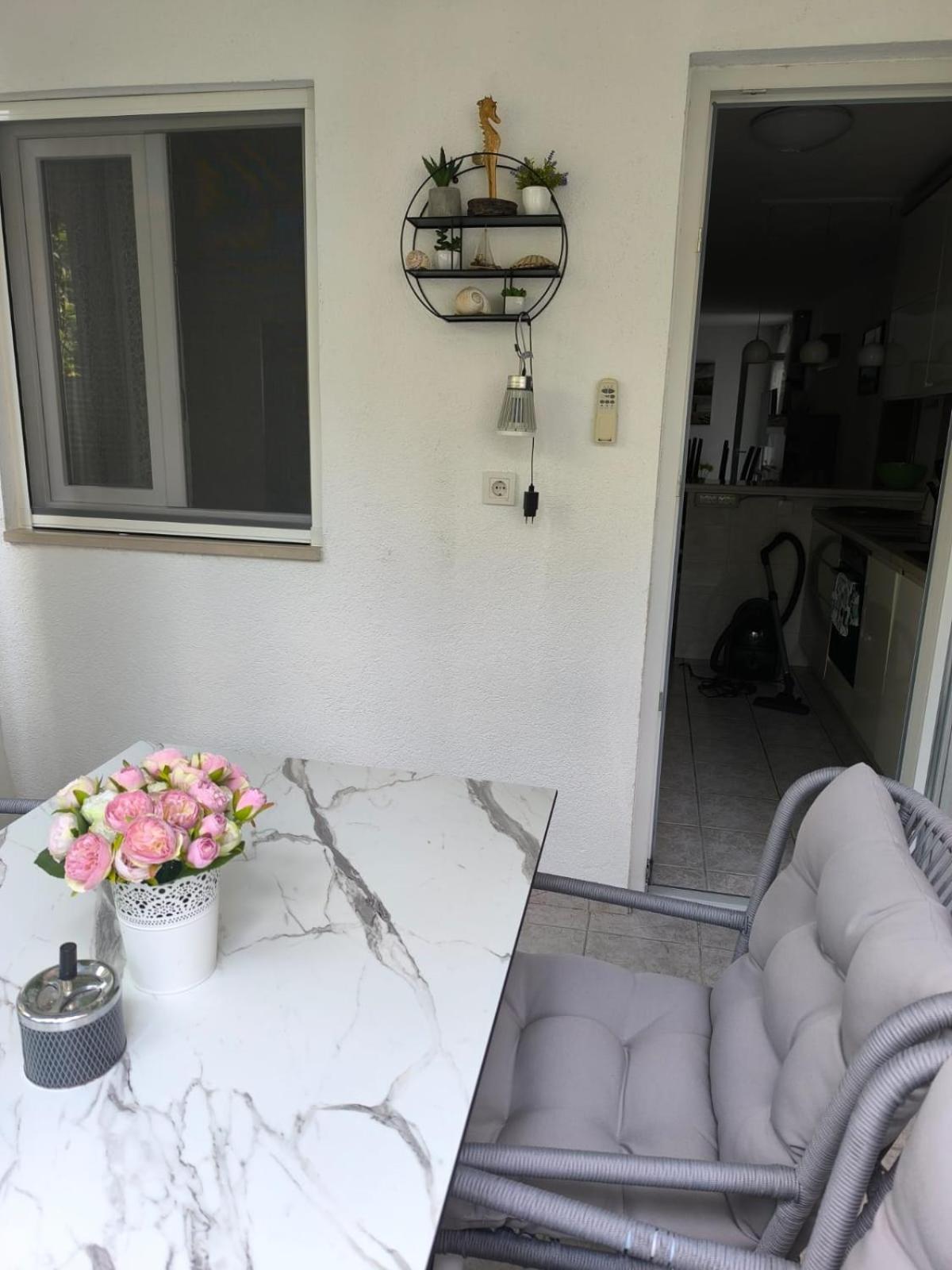 Apartman Robertino 1966 Makarska Exterior foto